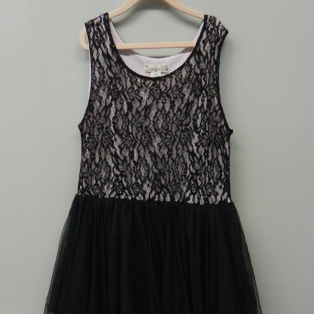 Girls size 16 Dance Party Dress Black Lace Layered Tulle